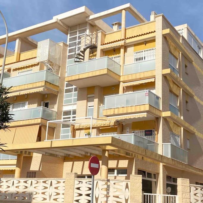 Ferienwohnung Attic With Great Terrace Close To The Sea El Campello Exterior foto